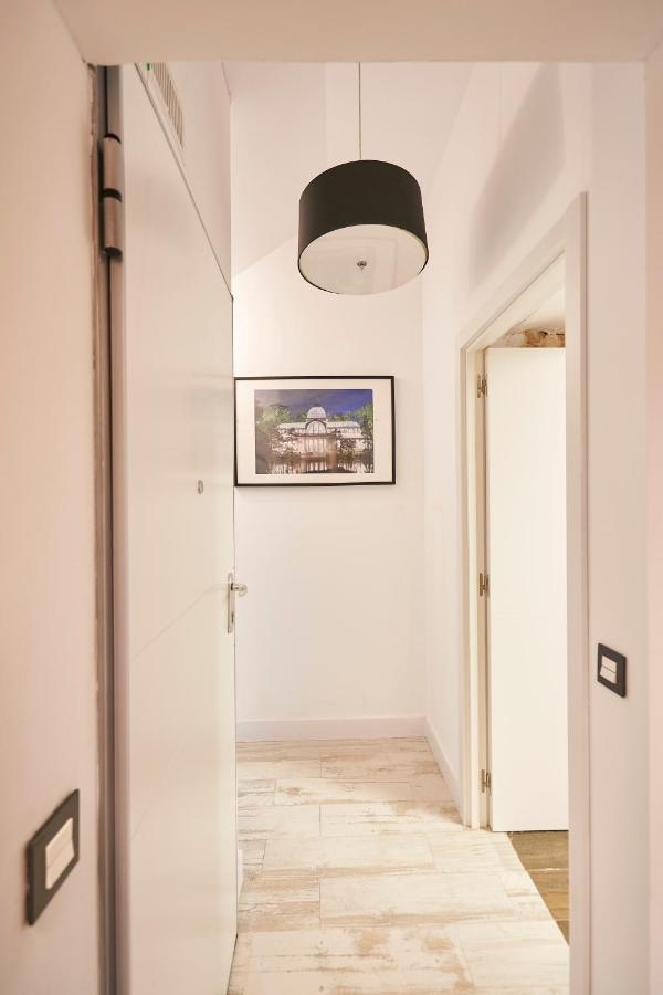Plaza Chueca Apartment Madrid Exterior photo